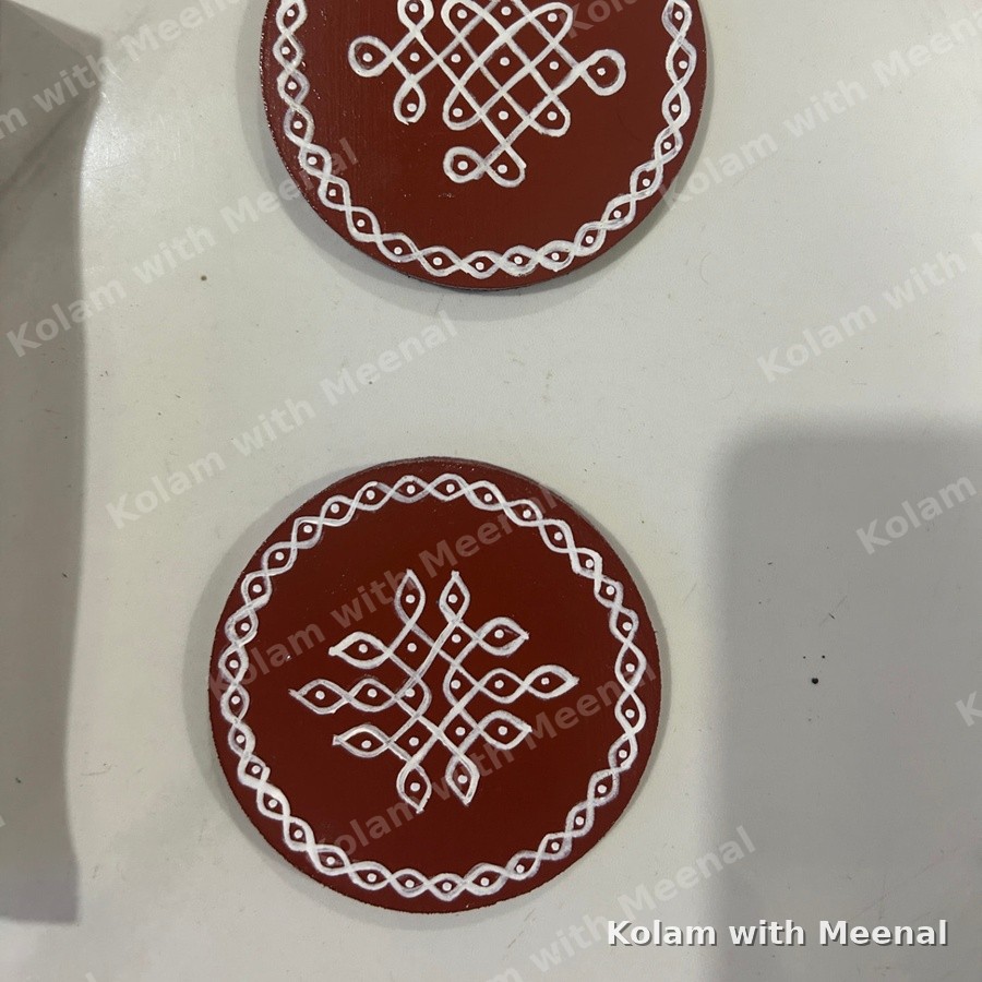 4 inch Round Manai — hand-painted manai