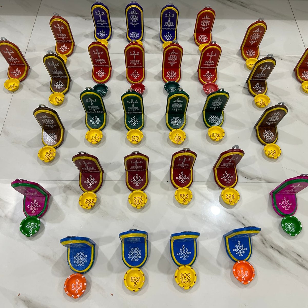 6x3 inch Wall Hanging with Diya — Navratri Return Gift — Return Gifts | Kolam with Meenal bulk order