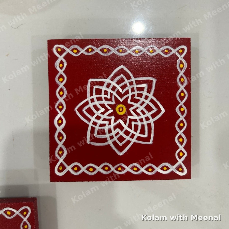4x4 inch Manai - Hirudaya Kamalam Kolam — hand-painted manai