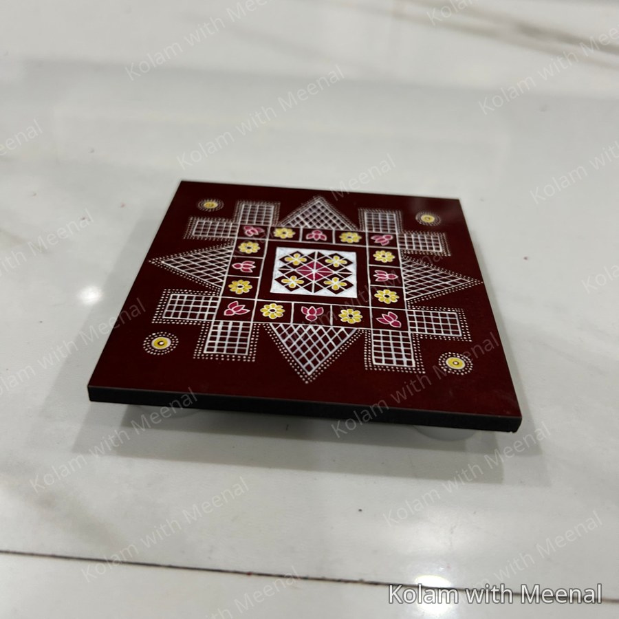 4 inch Nadu Veetu Kolam MDF Manai (Printed) — hand-painted nadu veetu kolam
