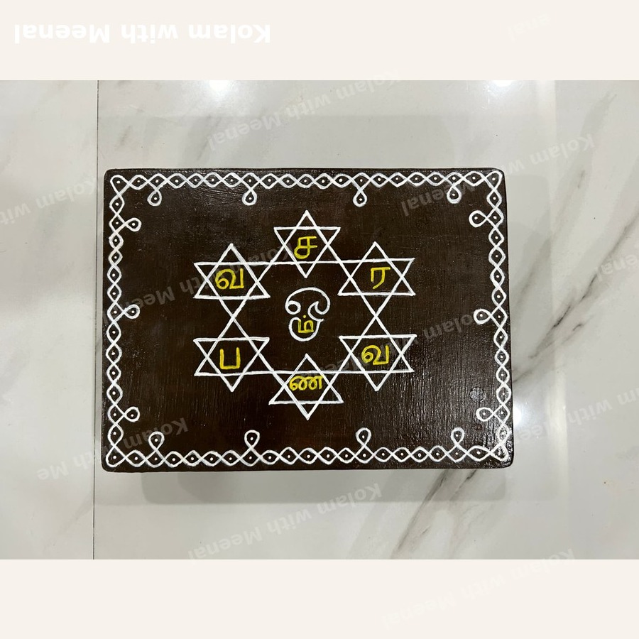 10x4 inch Solid Wood Manai - Satkona Kolam — hand-painted manai